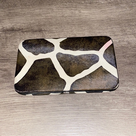 VTG Jone Jones collection Giraffe flat wallet NWT Brown & cream - Picture 2 of 11